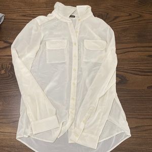 Maurice’s Sheer blouse size medium